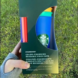 NIB Starbucks color changing cups